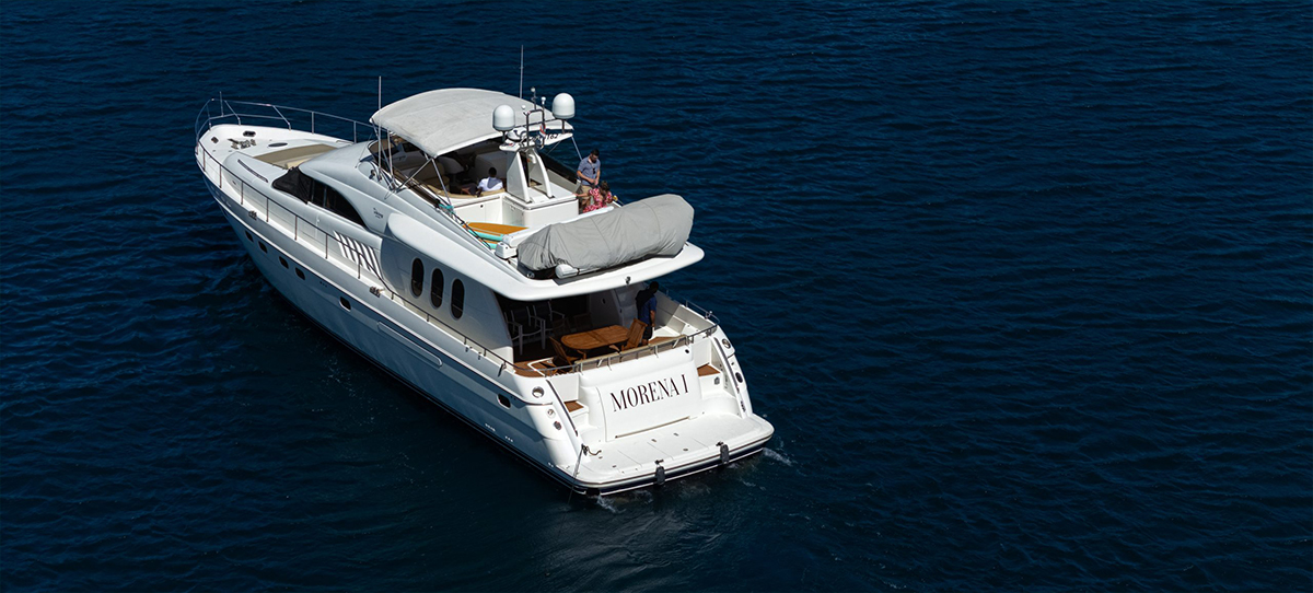 Papagayo Luxury Yacht